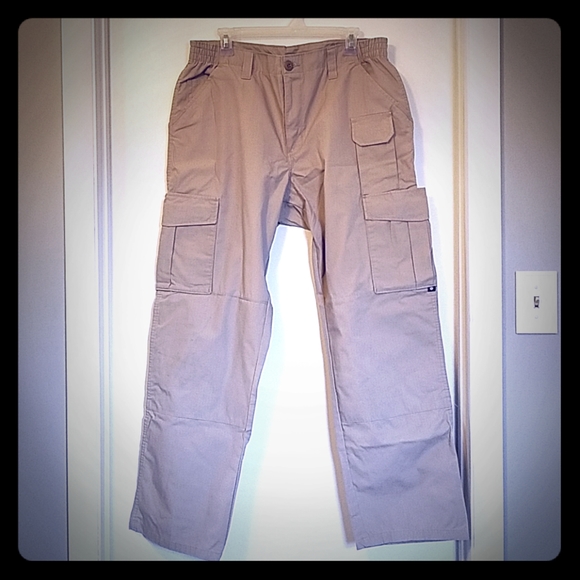 Genuine Gear Other - Mens' Tan Cargo Pants